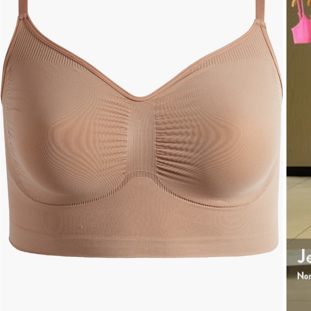 SKIMS Seamless Sculpt Bralette x2
